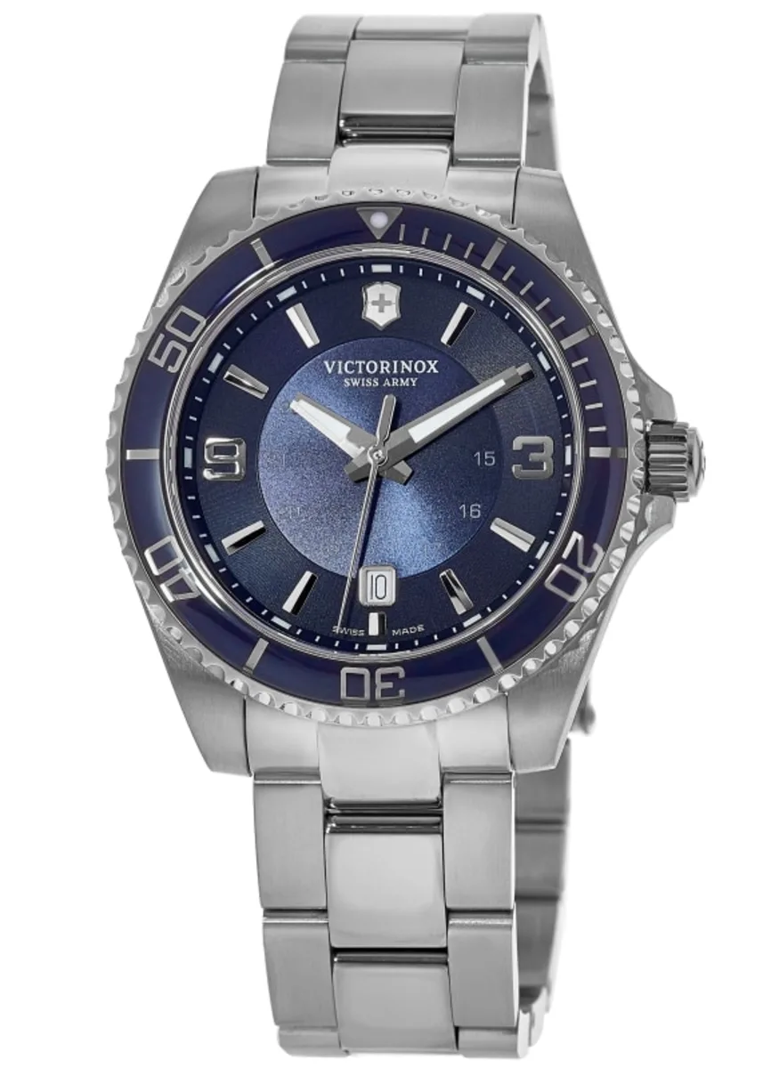 Maverick Large Quartz Navy Blue Dial Steel Men's Watch 241602