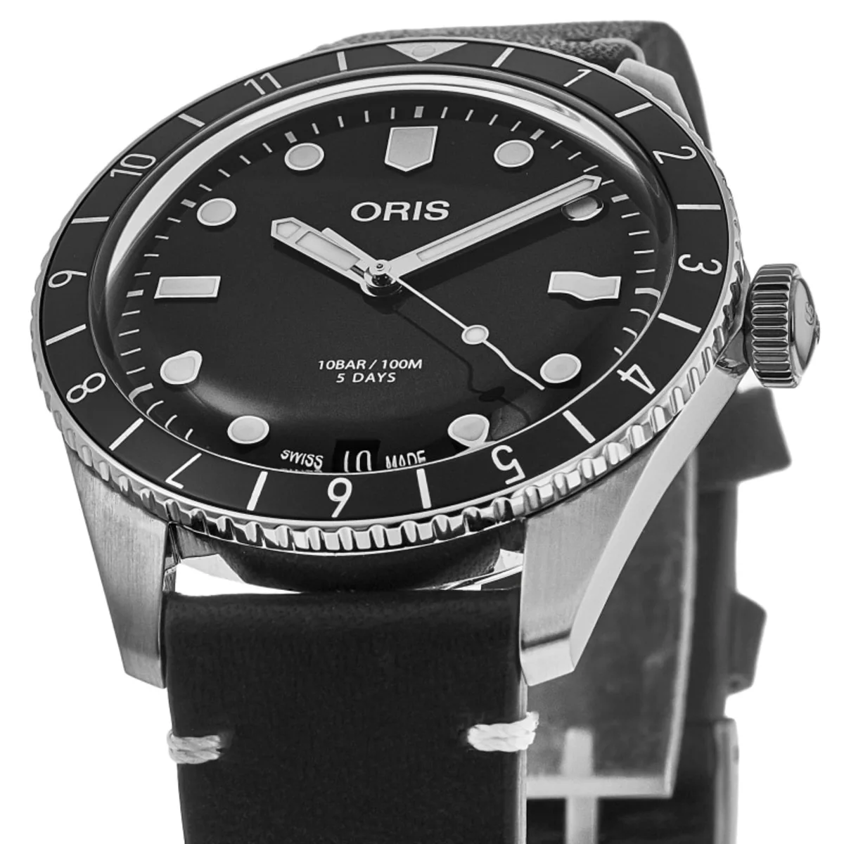 Divers Sixty-Five 12H Calibre 400 Automatic Black Dial Leather Strap Men's Watch 01 400 7772 4054-07 5 20 82 - Image 3